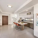Villa Milos Lifestyle H29 Protarász