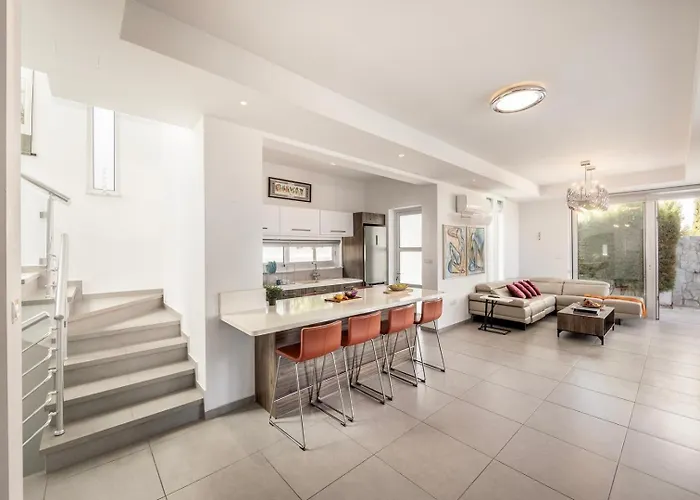 Villa Milos Lifestyle H29 Protaras